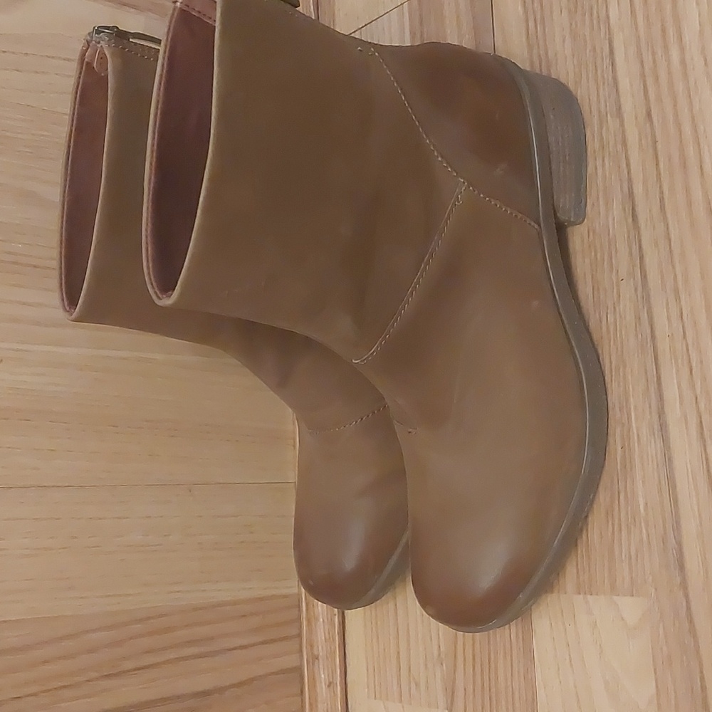 Dansko Brown Ankle Boots - Picture 3 of 5